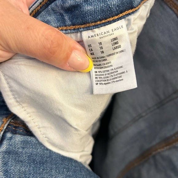 American Eagle distressed slim straight jeans (tall inseam) - Picture 5 of 5